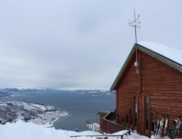 Field Ice Monitoring Station, Fagernesfjellet